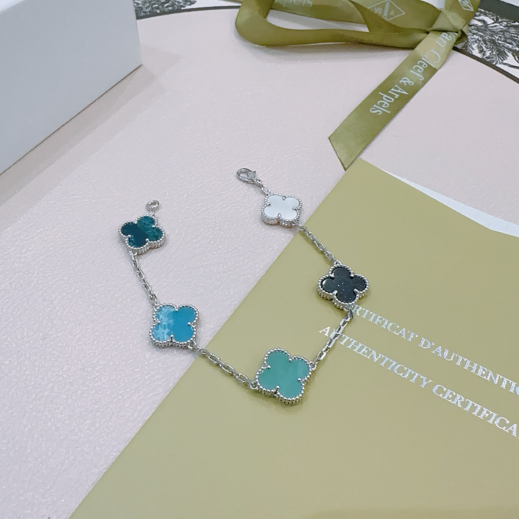 Van Cleef & Arpels Alhambra Bracelet